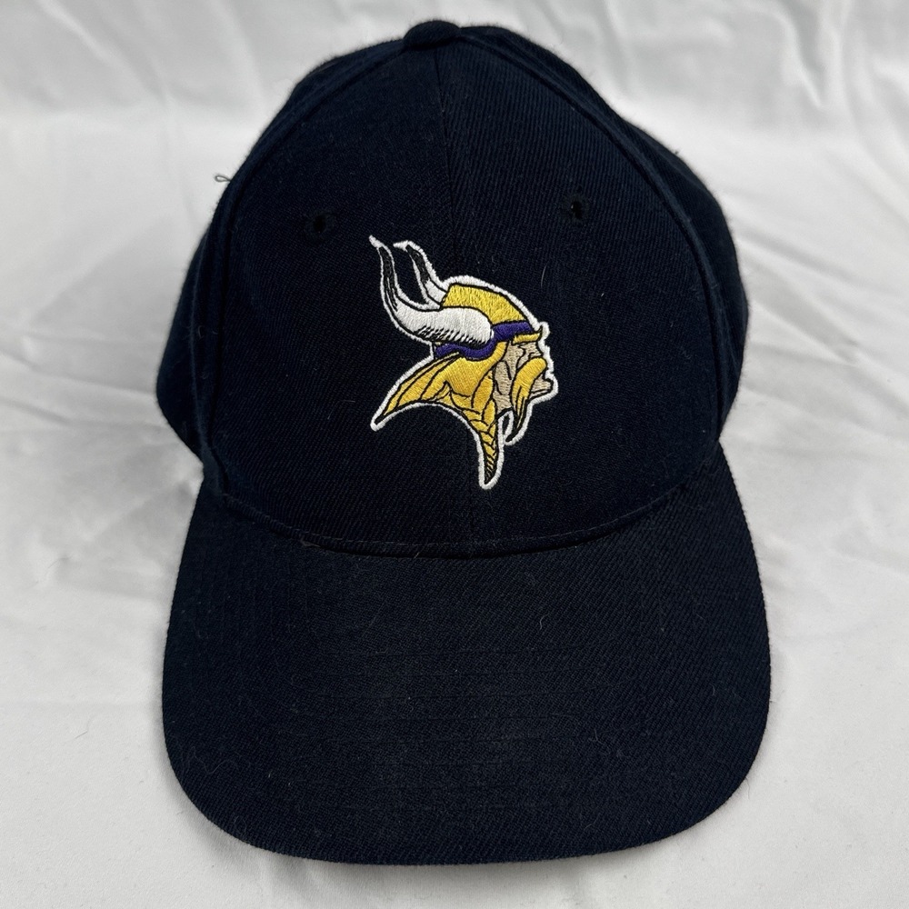 Vintage 90s Minnesota Vikings Snapback Hat NFL Low Profile USA Made